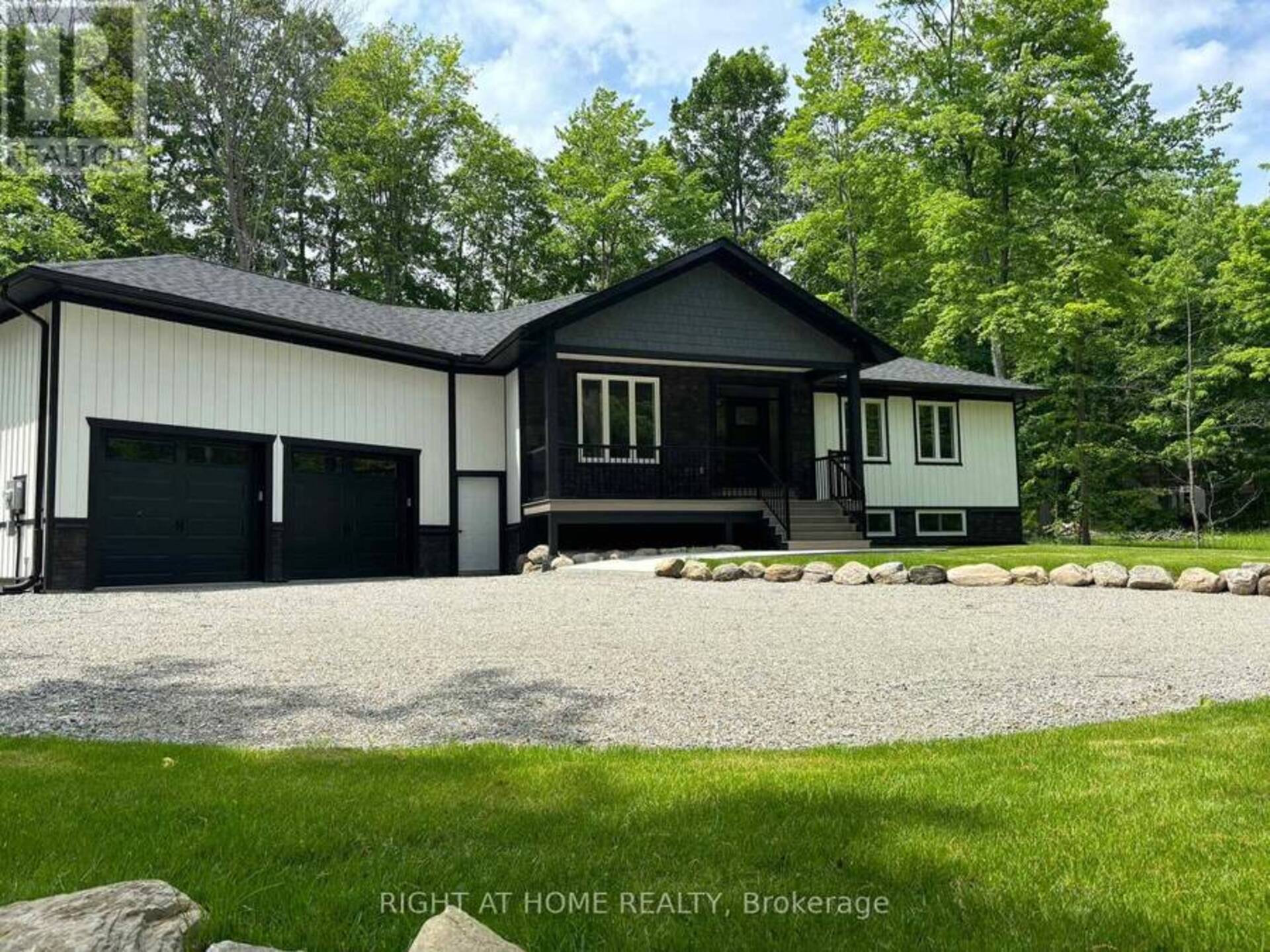 52 MCARTHUR DRIVE Penetanguishene