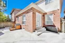 13 MEADOW OAK PLACE Toronto