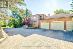 3 DEER RUN COURT Richmond Hill