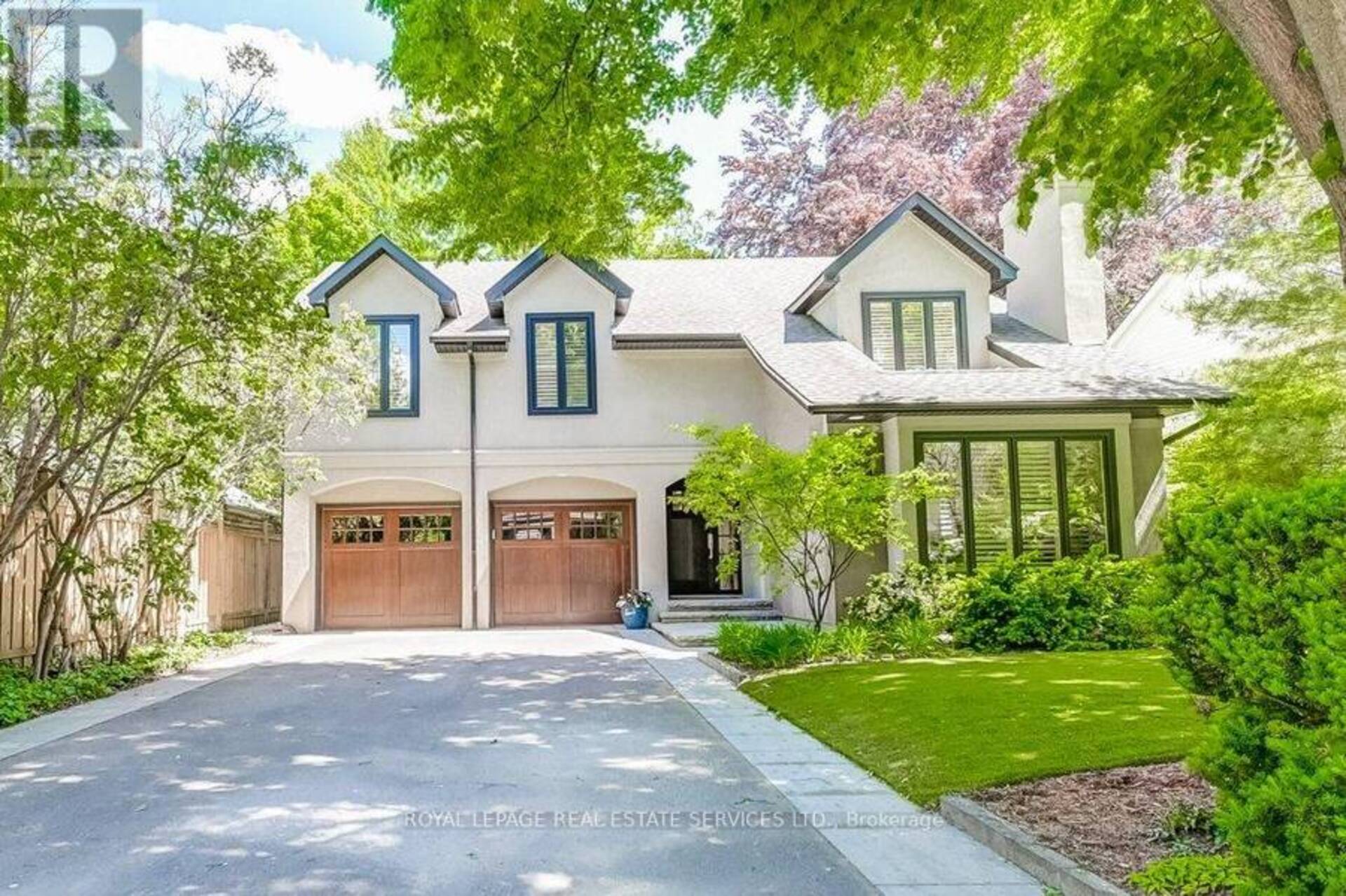 284 LAWSON STREET Oakville