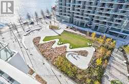 318 - 118 MERCHANTS WHARF Toronto