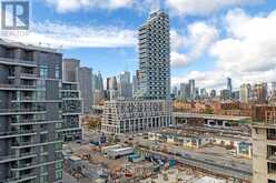 318 - 118 MERCHANTS WHARF Toronto