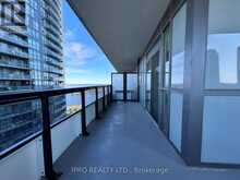 1404 - 65 ANNIE CRAIG DRIVE Toronto 