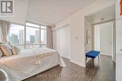 1803 - 15 FORT YORK BOULEVARD Toronto 