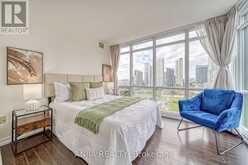 1803 - 15 FORT YORK BOULEVARD Toronto 