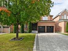 4 FARAD COURT Brampton 