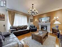 4 FARAD COURT Brampton 