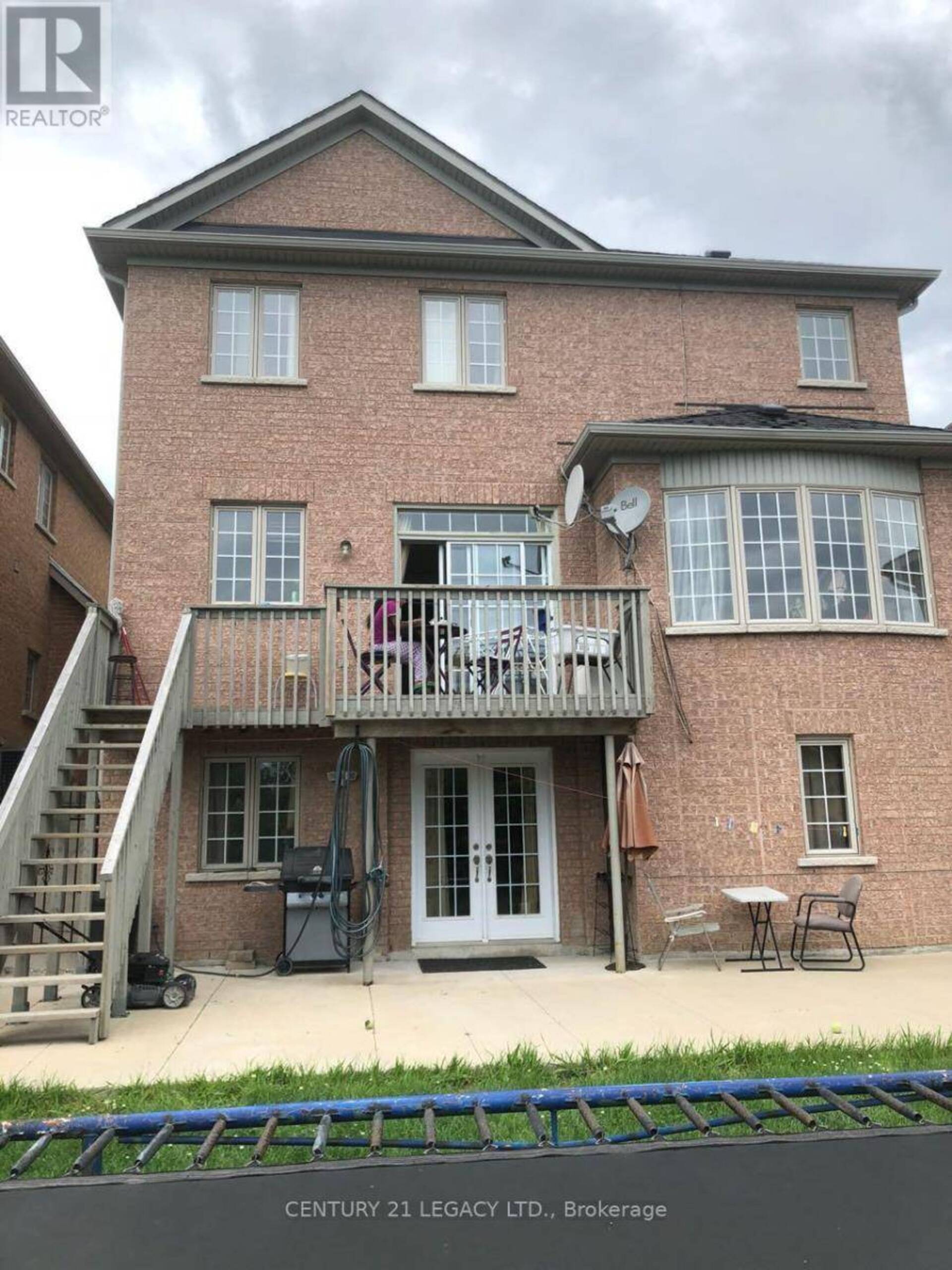 16 PRADA COURT Brampton 