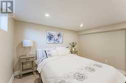 127 CASCADE CIRCLE Richmond Hill 