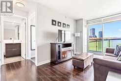 512 - 170 FORT YORK BOULEVARD Toronto