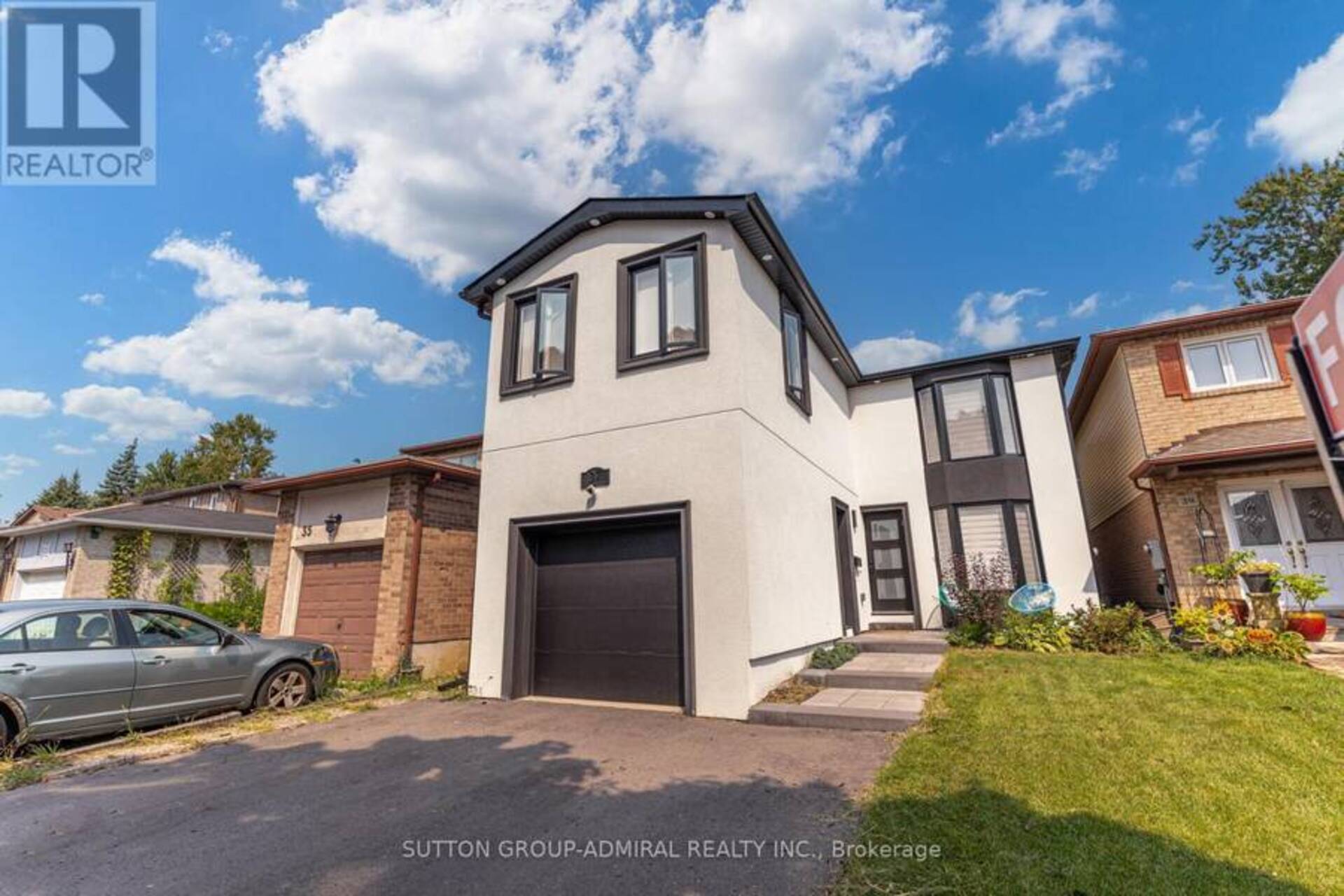 37 CHARLTON CRESCENT Ajax