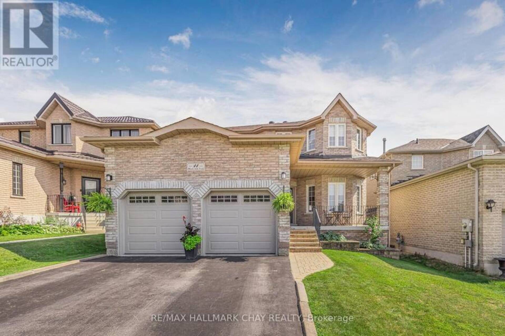 11 BLACK ASH TRAIL Barrie