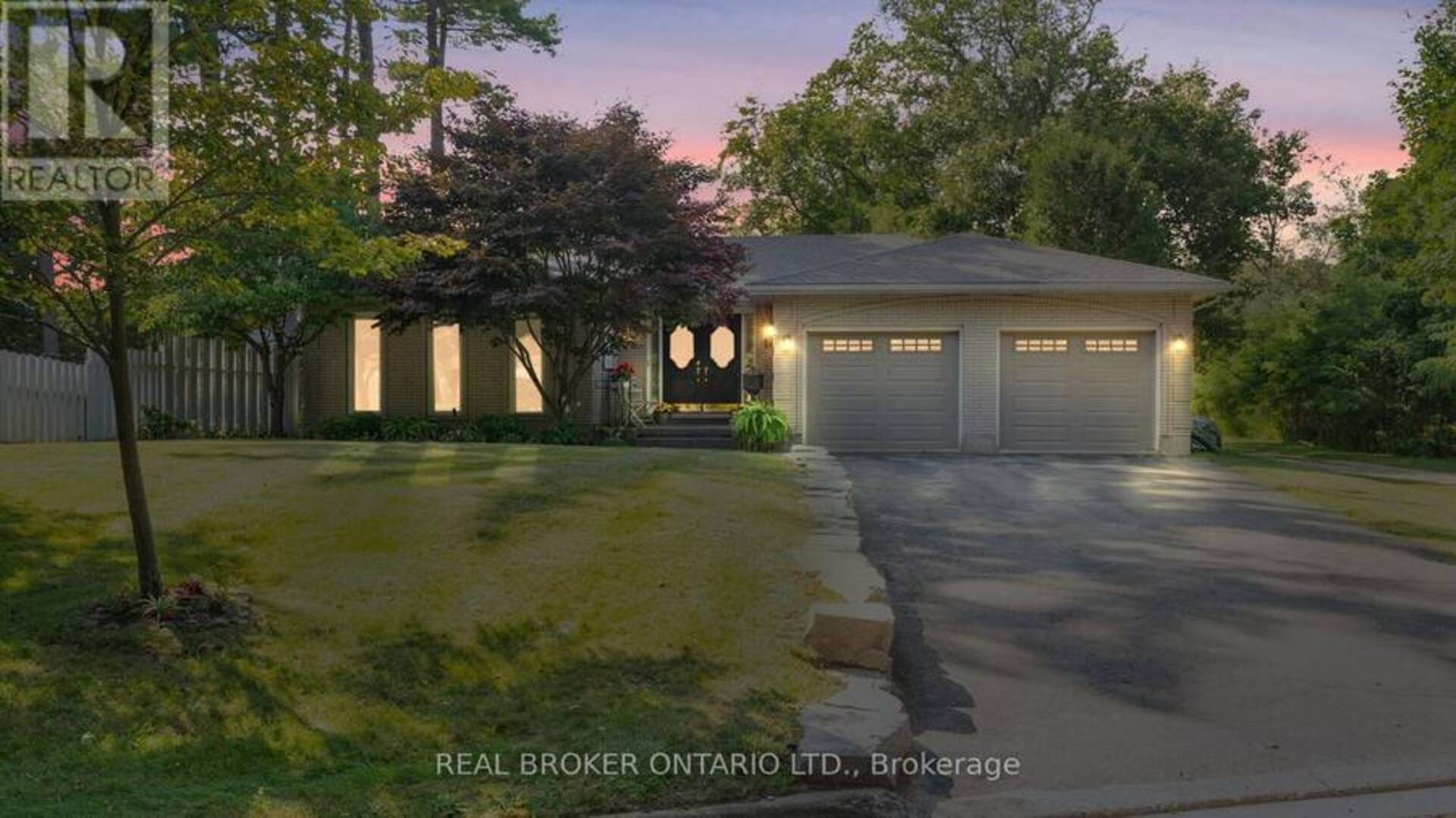 14 PINEWOOD DRIVE Brantford