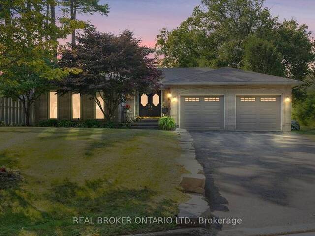 14 PINEWOOD DRIVE Brantford Ontario