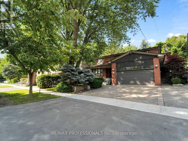 33 BONNYVIEW DRIVE Toronto Ontario