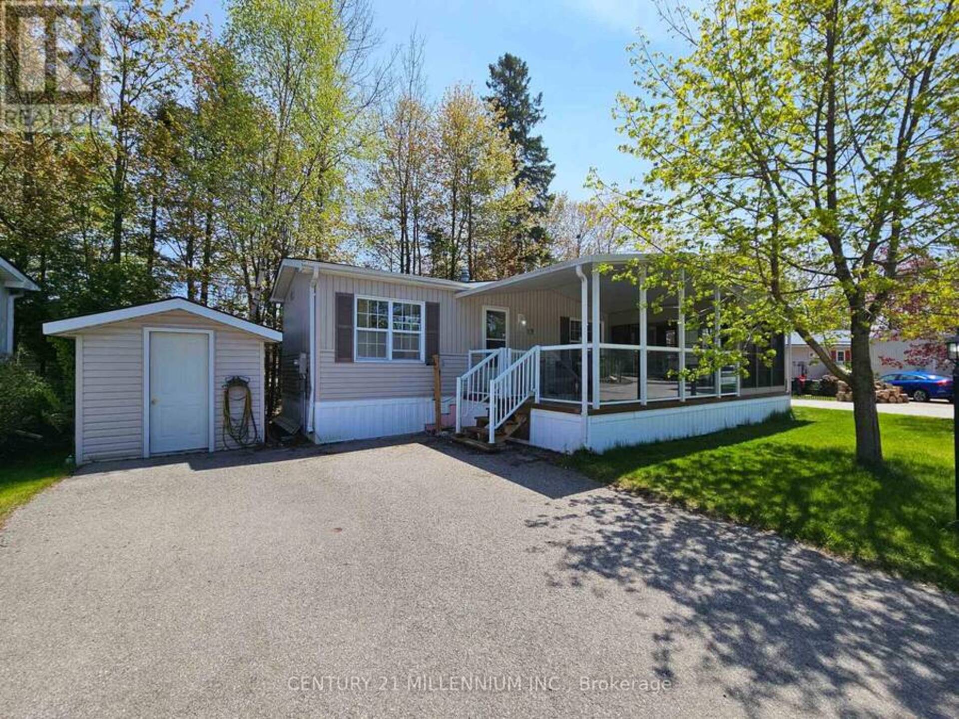 19 TOPAZ STREET Wasaga Beach