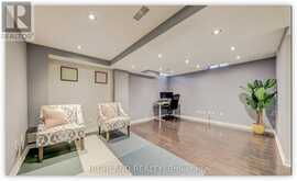 5929 ALGARVE DRIVE Mississauga