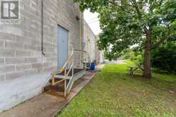 627 FORTINGTON STREET S Renfrew