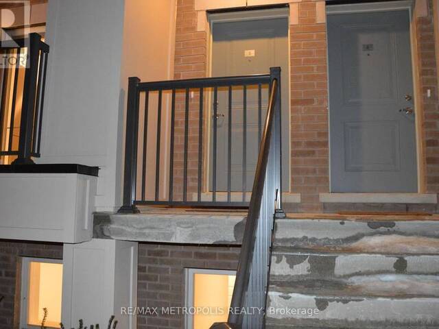 5 - 480 BERESFORD PATH Oshawa  Ontario