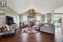 9738 DUNDAS STREET E Erin