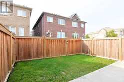 33 BAFFIN CRESCENT Brampton 