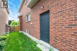 38 SANDRINGHAM DRIVE Barrie 