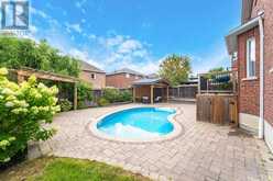 38 SANDRINGHAM DRIVE Barrie 