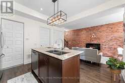 36 - 8169 KIPLING AVENUE Vaughan 