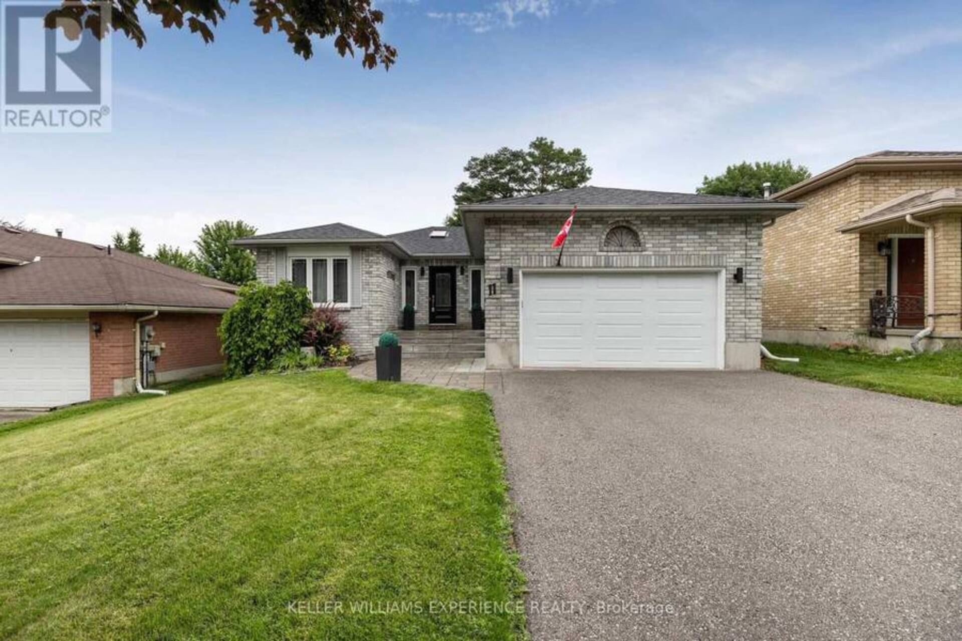 11 MAYFAIR DRIVE Barrie