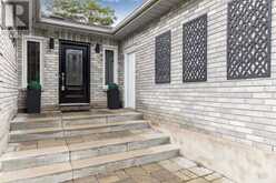 11 MAYFAIR DRIVE Barrie