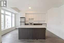 409 - 130 CANON JACKSON DRIVE Toronto