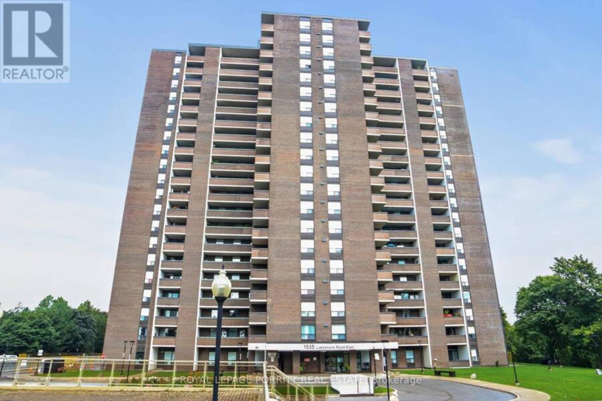 1407 - 1535 LAKESHORE ROAD E Mississauga 