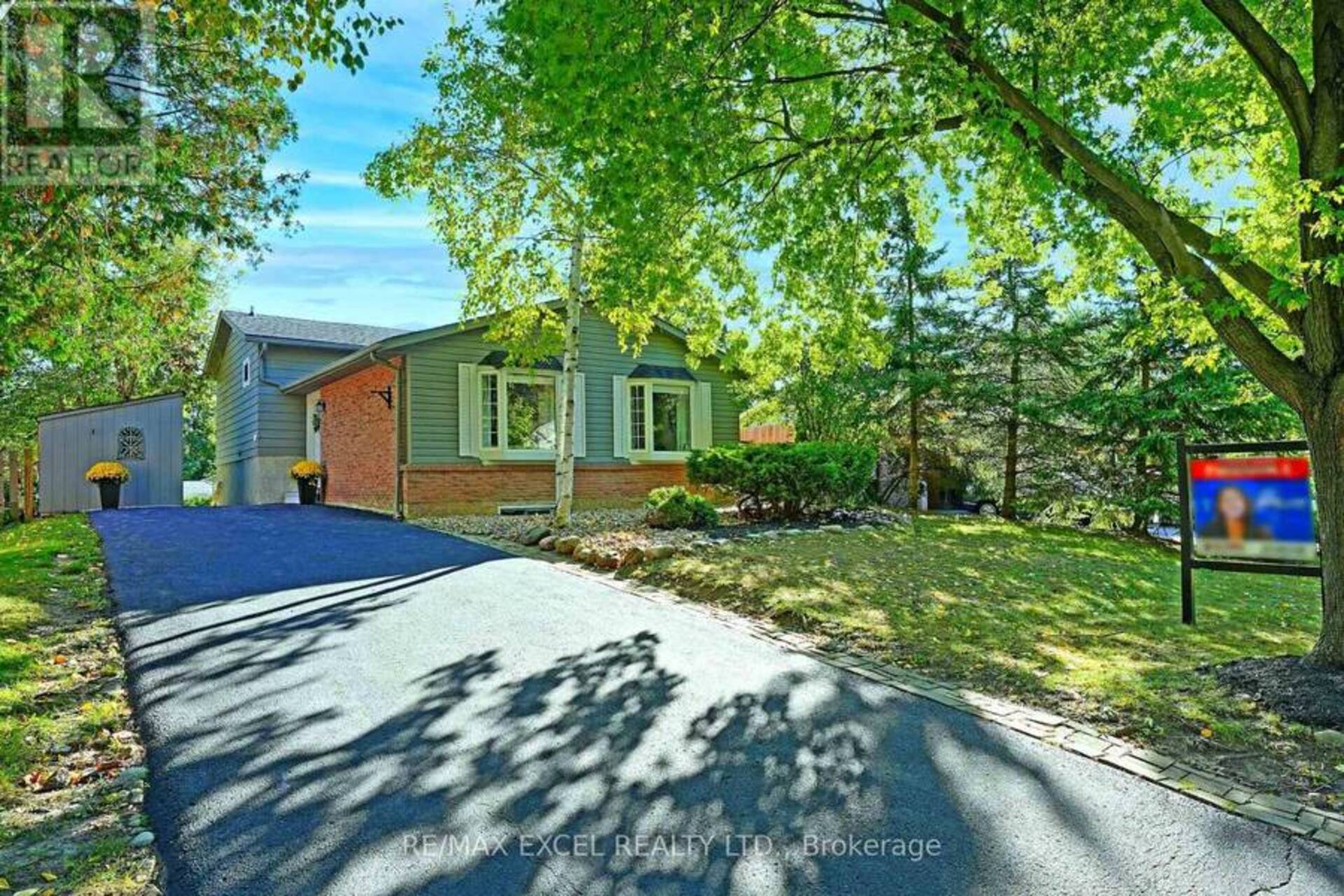 21 SIR KAY DRIVE Markham