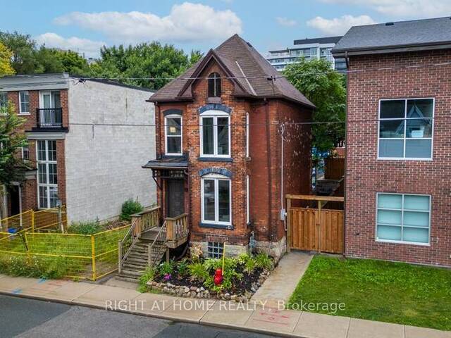 176 WILSON STREET Hamilton  Ontario