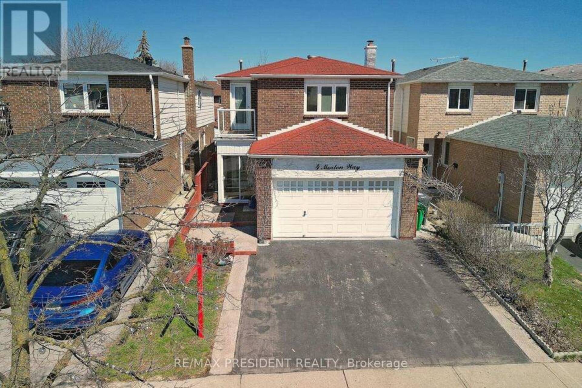 4 MORTON WAY W Brampton 