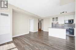 808 - 9088 YONGE STREET Richmond Hill 