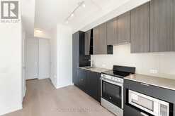 2705 - 3883 QUARTZ ROAD S Mississauga 