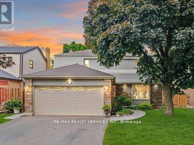 42 MADRID CRESCENT Brampton  Ontario