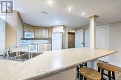 6525 WARBLER LANE Mississauga 