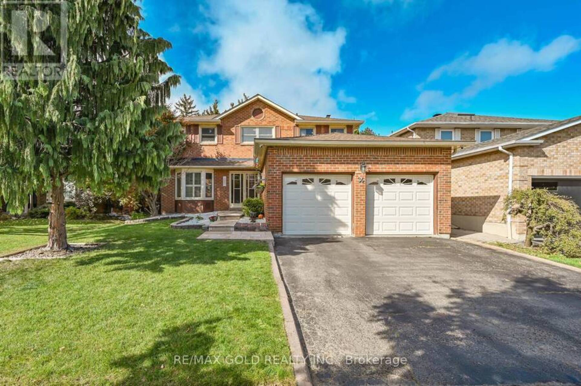 36 BARR CRESCENT Brampton