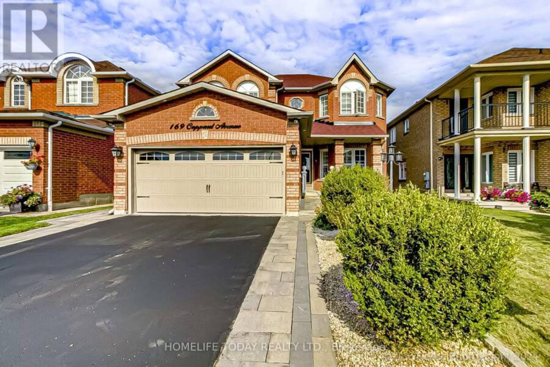 169 COPPARD AVENUE Markham