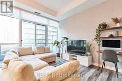 721 - 20 BRUYERES MEWS Toronto 