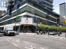 74 - 384 YONGE STREET Toronto 