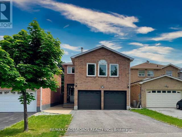 43 PILKINGTON CRESCENT Vaughan  Ontario