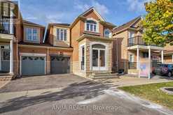 12 HERMITAGE BOULEVARD Markham