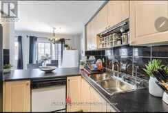 18 - 106 GOLDENLIGHT CIRCLE Brampton 