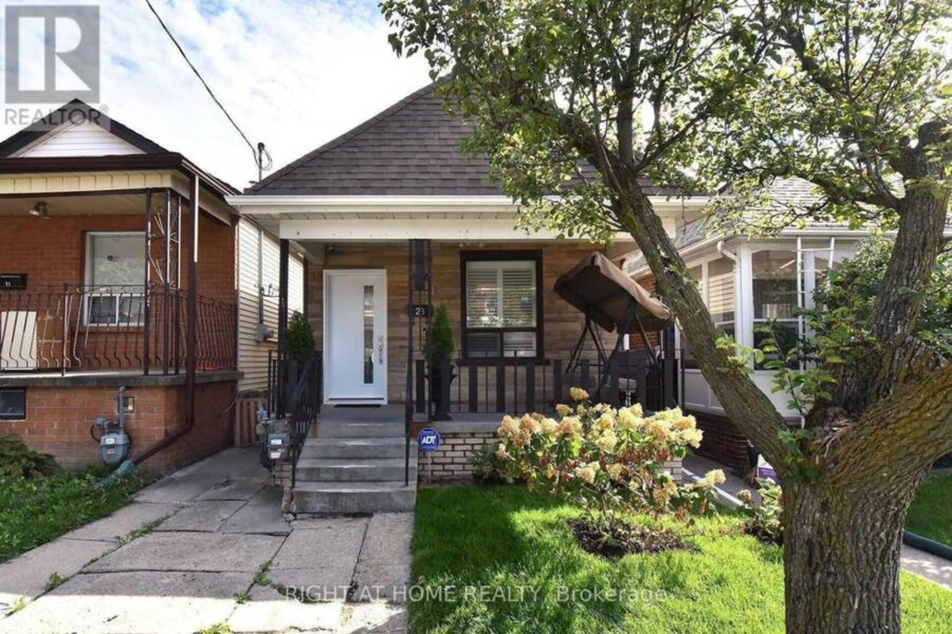 MAIN - 23 AMHERST AVENUE Toronto