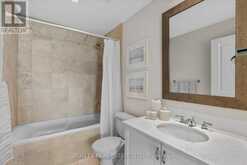 312 - 25 SCRIVENER SQUARE Toronto