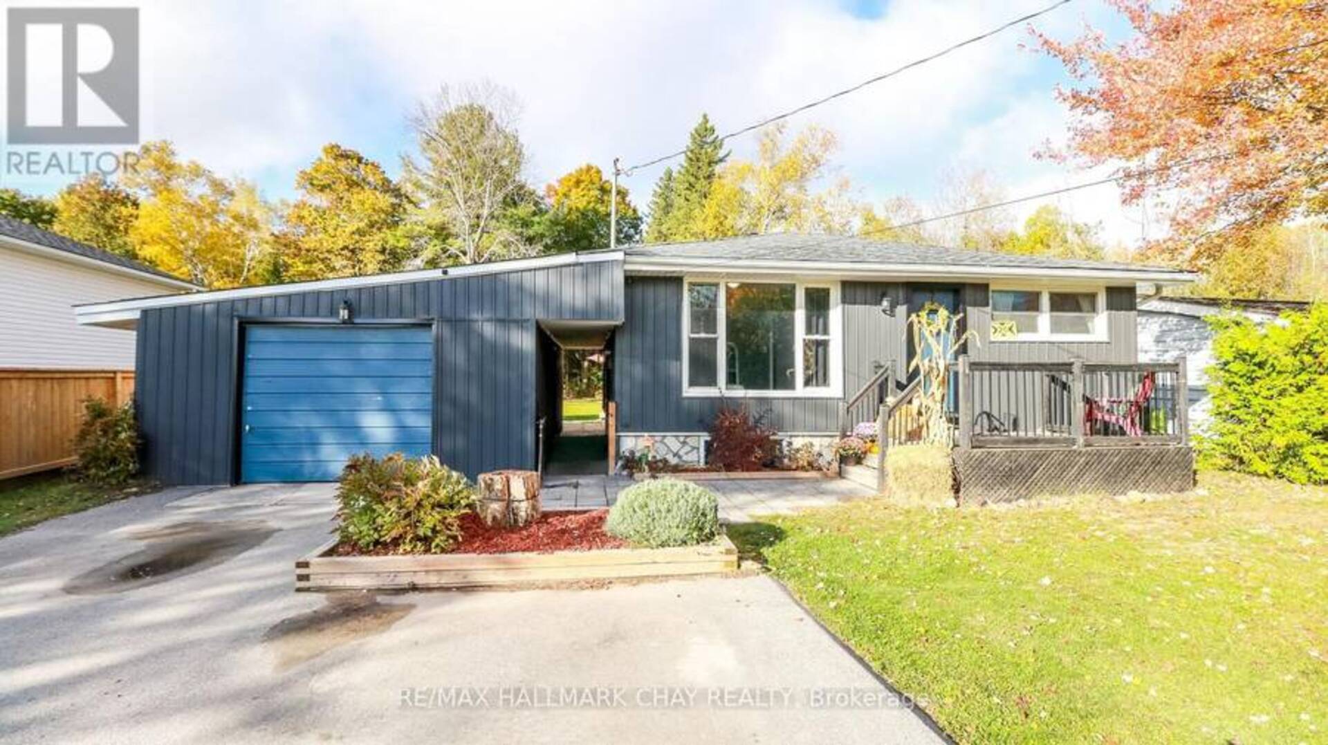 2208 WILLARD AVENUE Innisfil 