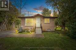 537 LAKE DRIVE S Georgina 